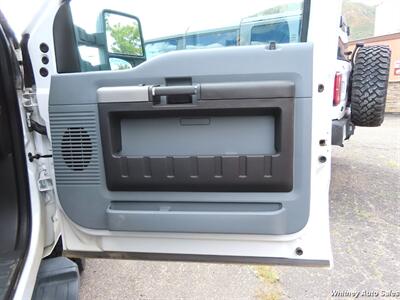 2015 Ford F-350 Super Duty XLT  4x4 - Photo 18 - Durango, CO 81301
