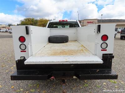 2018 Chevrolet Silverado 3500HD CC Work Truck   - Photo 8 - Durango, CO 81301