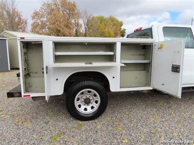 2018 Chevrolet Silverado 3500HD CC Work Truck   - Photo 11 - Durango, CO 81301