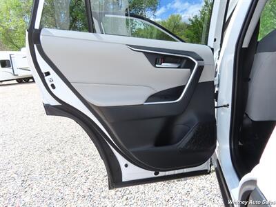 2019 Toyota RAV4 Hybrid XLE   - Photo 21 - Durango, CO 81301