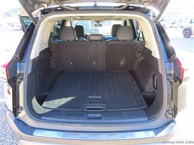 2022 Nissan Rogue SV - Photo 8 - Durango, CO 81301