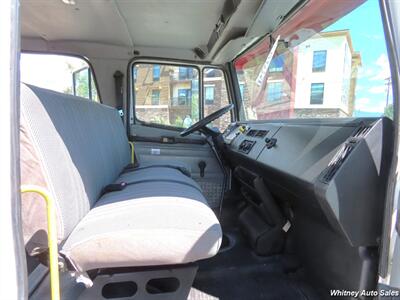 2002 Freightliner FL60   - Photo 19 - Durango, CO 81301