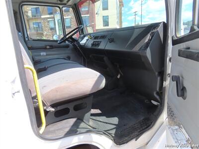 2002 Freightliner FL60   - Photo 18 - Durango, CO 81301