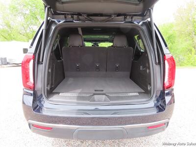2023 GMC Yukon XL  AT4 - Photo 8 - Durango, CO 81301