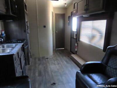 2019 Pacific Coach W Sandsport 22 EX   - Photo 30 - Durango, CO 81301