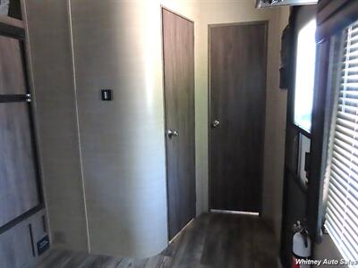 2019 Pacific Coach W Sandsport 22 EX   - Photo 29 - Durango, CO 81301
