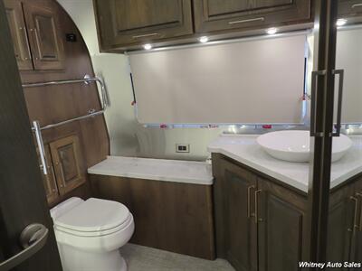 2023 Airstream Classic 33FB Land Yacht - Photo 23 - Durango, CO 81301