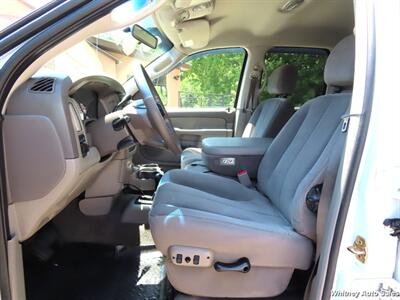 2004 Dodge Ram 3500 SLT - Photo 13 - Durango, CO 81301