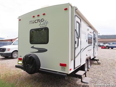 2015 Forest River Flagstaff Micro Lite  25KS - Photo 6 - Durango, CO 81301
