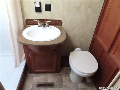 2018 Northwood Nash 23-D   - Photo 16 - Durango, CO 81301