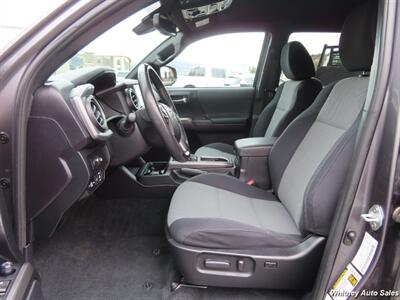 2021 Toyota Tacoma TRD Off-Road   - Photo 12 - Durango, CO 81301