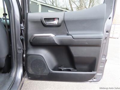 2021 Toyota Tacoma TRD Off-Road   - Photo 25 - Durango, CO 81301