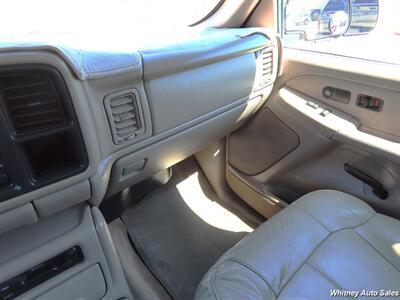 2002 GMC Sierra 3500 SLT   - Photo 17 - Durango, CO 81301