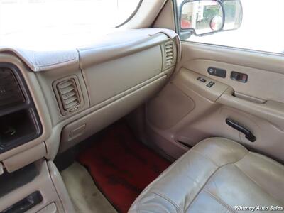 2002 GMC Sierra 3500 SLT   - Photo 9 - Durango, CO 81301