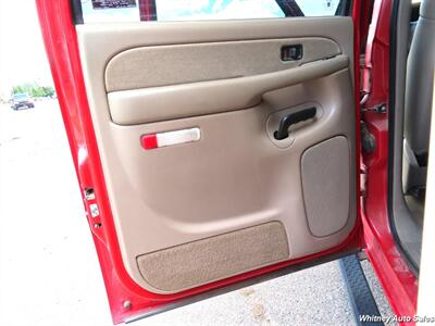 2002 GMC Sierra 3500 SLT   - Photo 16 - Durango, CO 81301