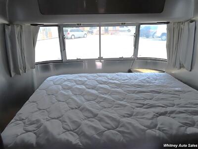 2018 Air Stream International Signature 25FB   - Photo 32 - Durango, CO 81301