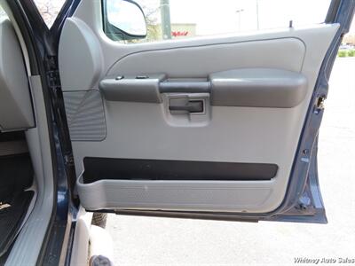 2003 Ford Explorer Sport Trac XLT 4WD - Photo 18 - Durango, CO 81301