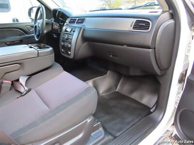 2013 Chevrolet Suburban Fleet - Photo 17 - Durango, CO 81301