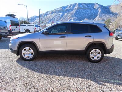 2017 Jeep Cherokee Sport   - Photo 5 - Durango, CO 81301