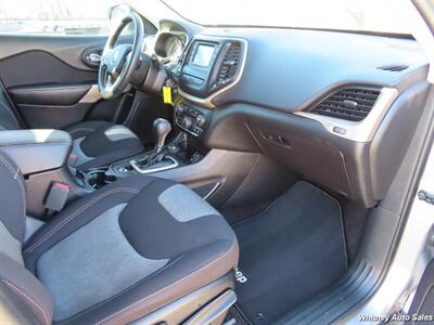 2017 Jeep Cherokee Sport   - Photo 22 - Durango, CO 81301