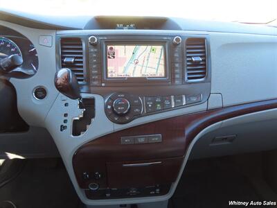 2011 Toyota Sienna XLE 7-Passenger  AWD - Photo 14 - Durango, CO 81301