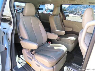2011 Toyota Sienna XLE 7-Passenger  AWD - Photo 22 - Durango, CO 81301