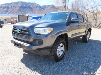 2017 Toyota Tacoma SR V6   - Photo 2 - Durango, CO 81301