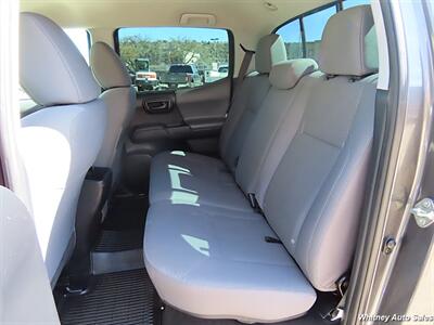 2017 Toyota Tacoma SR V6   - Photo 25 - Durango, CO 81301