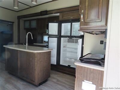 2019 Grand Design Solitude S-Class ST3740BH - Photo 9 - Durango, CO 81301