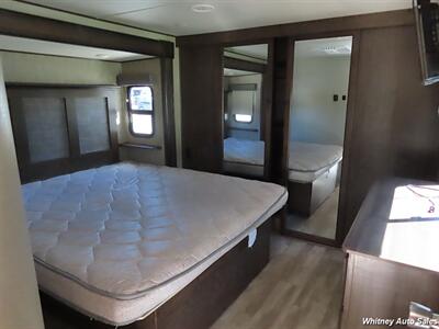 2019 Grand Design Solitude S-Class ST3740BH - Photo 29 - Durango, CO 81301