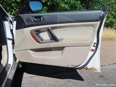 2006 Subaru Outback 2.5i   - Photo 13 - Durango, CO 81301