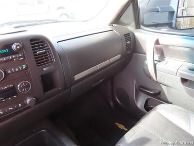 2013 Chevrolet Silverado 2500 LT Z71  4x4 - Photo 17 - Durango, CO 81301