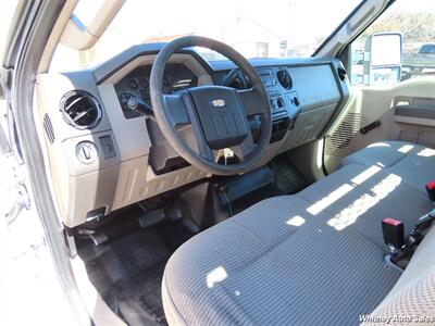 2009 Ford F-350 XL  4x4 - Photo 12 - Durango, CO 81301