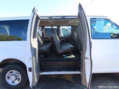 2017 Chevrolet Express LS 2500 - Photo 19 - Durango, CO 81301