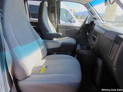 2017 Chevrolet Express LS 2500 - Photo 17 - Durango, CO 81301