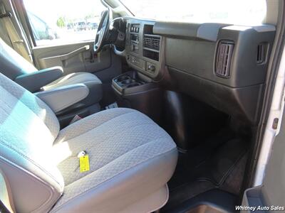 2017 Chevrolet Express LS 2500 - Photo 16 - Durango, CO 81301