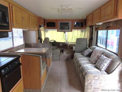 2004 Four Winds Hurricane Series Class A   - Photo 10 - Durango, CO 81301
