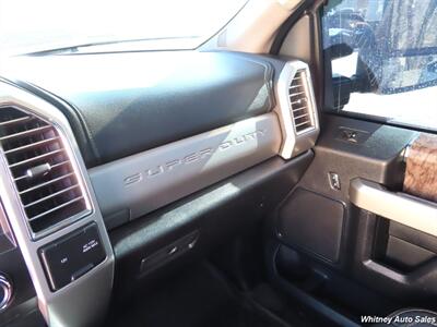 2017 Ford F-250 Super Duty  Lariat 4x4 - Photo 18 - Durango, CO 81301