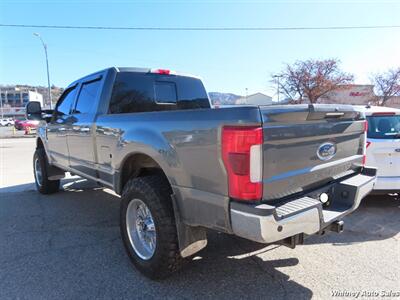 2017 Ford F-250 Super Duty  Lariat 4x4 - Photo 6 - Durango, CO 81301