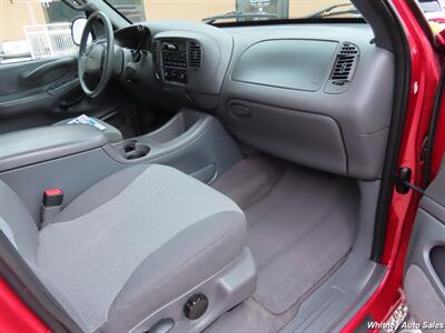 2001 Ford Expedition XLT 4WD - Photo 24 - Durango, CO 81301