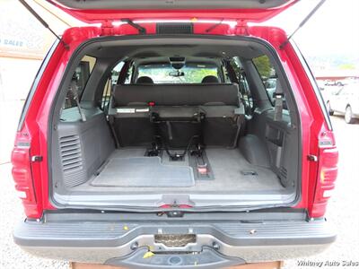 2001 Ford Expedition XLT 4WD - Photo 8 - Durango, CO 81301