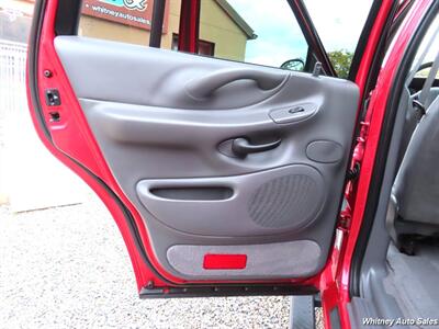 2001 Ford Expedition XLT 4WD - Photo 20 - Durango, CO 81301