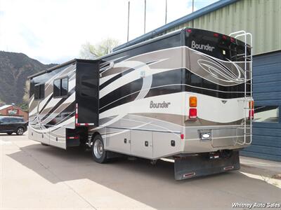 2015 Fleetwood Bounder 35K   - Photo 4 - Durango, CO 81301