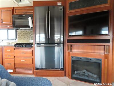2015 Fleetwood Bounder 35K   - Photo 15 - Durango, CO 81301