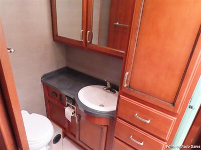 2015 Fleetwood Bounder 35K   - Photo 21 - Durango, CO 81301