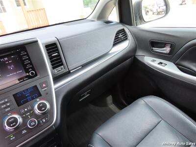 2020 Toyota Sienna SE 7-Passenger   - Photo 25 - Durango, CO 81301