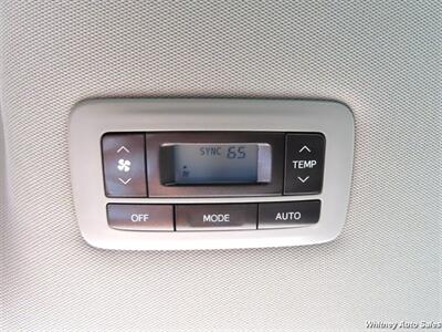 2020 Toyota Sienna SE 7-Passenger   - Photo 38 - Durango, CO 81301