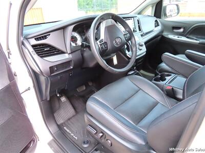 2020 Toyota Sienna SE 7-Passenger   - Photo 17 - Durango, CO 81301