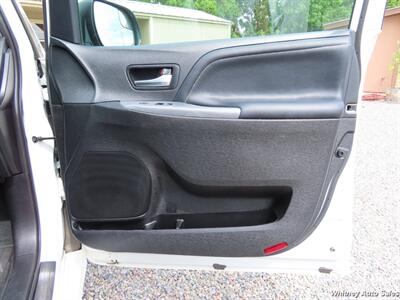 2020 Toyota Sienna SE 7-Passenger   - Photo 26 - Durango, CO 81301