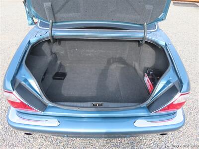 2001 Jaguar XJ8 XJ8L   - Photo 15 - Durango, CO 81301